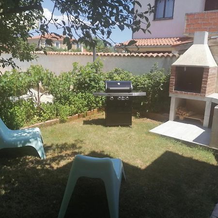 Guest House Ilic Loborika Екстер'єр фото