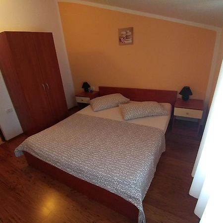 Guest House Ilic Loborika Екстер'єр фото